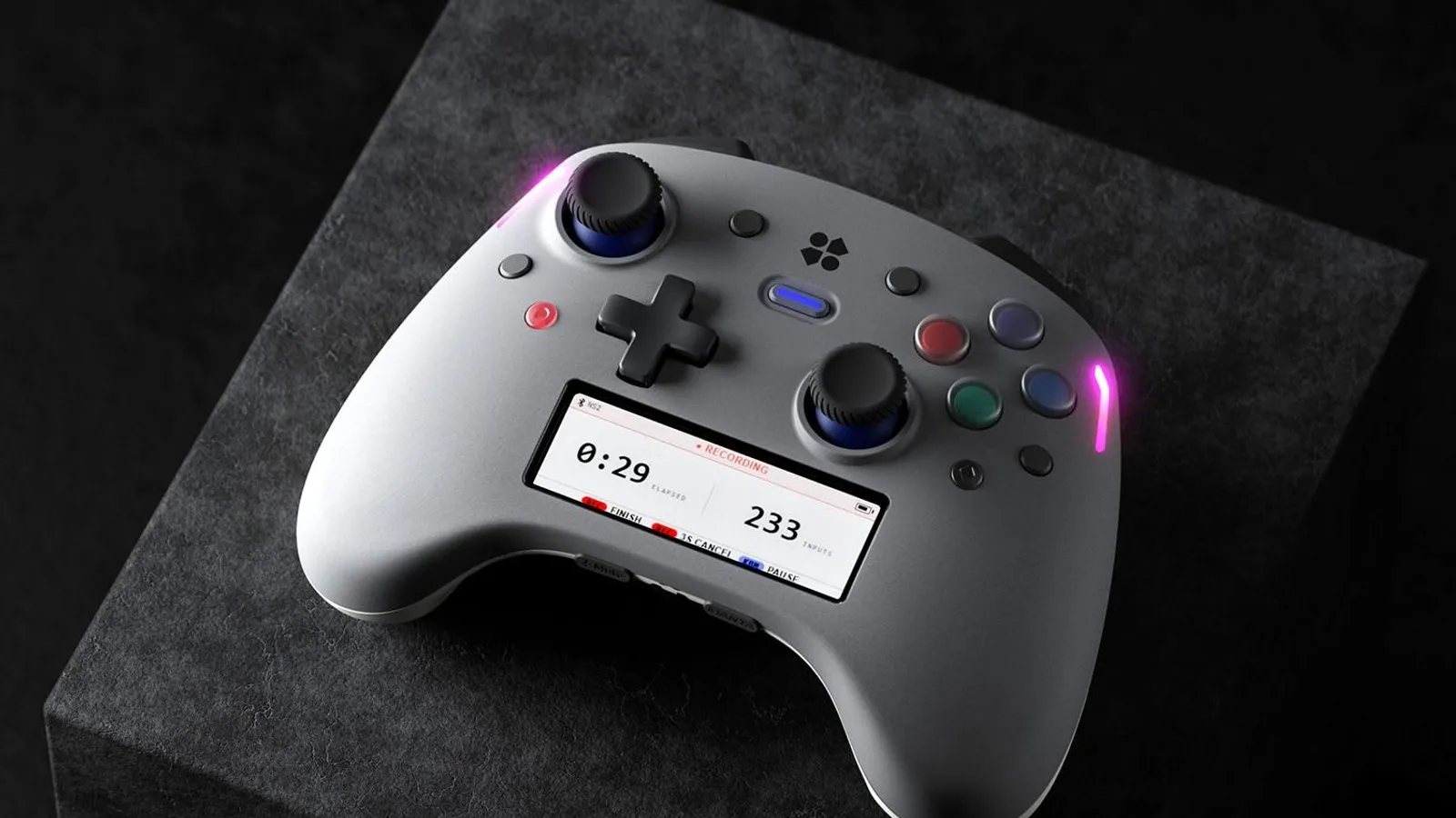 Controller mit 2,9-Zoll-Display - und einem Preis von 279 Dollar