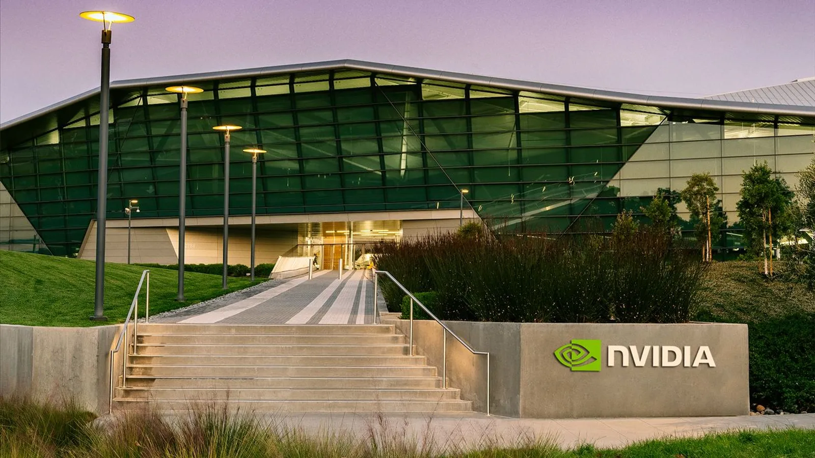 Nvidia bestellt Speicher für 160 Milliarden - GeForce schrumpft